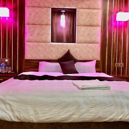 Hotel Hot Pot, Dhangadhi Eksteriør billede